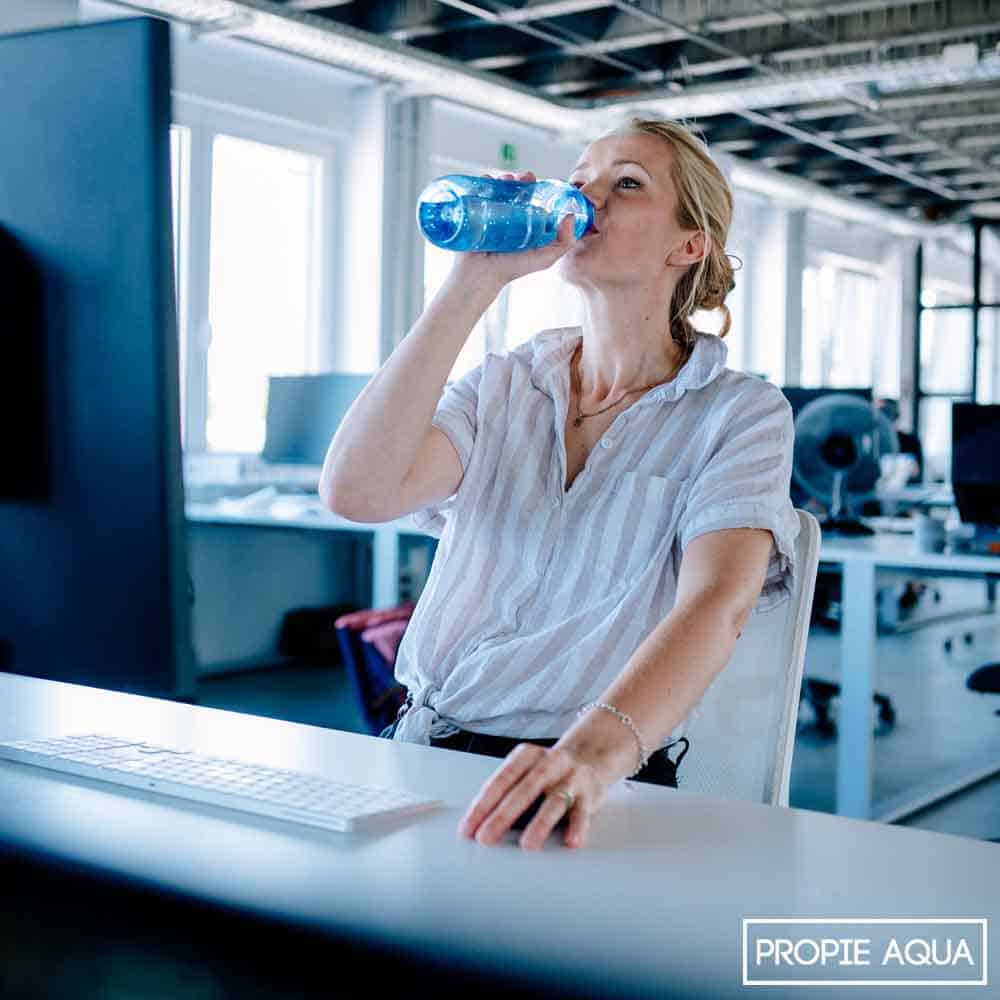 Tritan-Trinkflasche-PROPIE-AQUA-Kavodrink-8-1